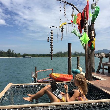 Peacock Hostel Ko Lanta Zewnętrze zdjęcie