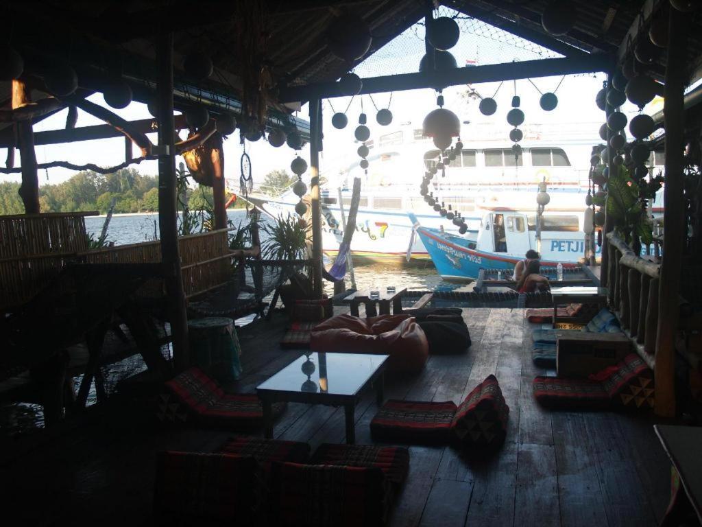 Peacock Hostel Ko Lanta Zewnętrze zdjęcie