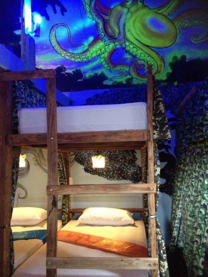 Peacock Hostel Ko Lanta Zewnętrze zdjęcie
